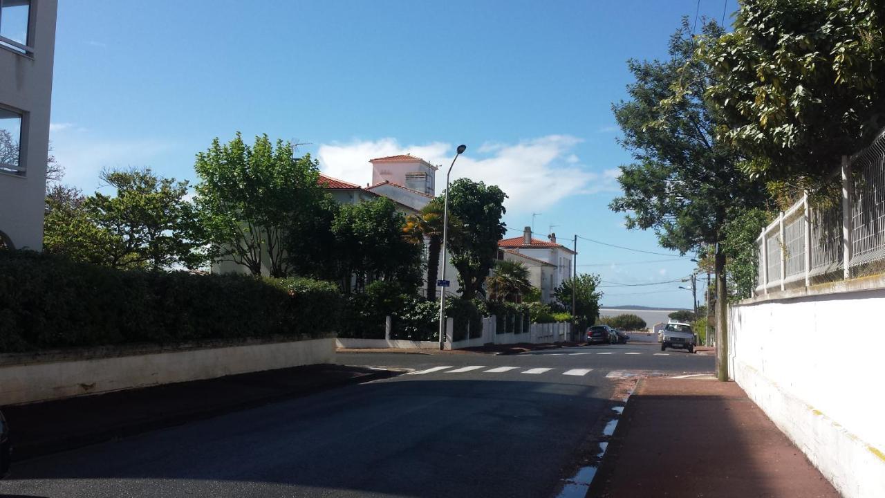 Le Garden 250 M Plage Du Chay Apartment Royan Exterior photo